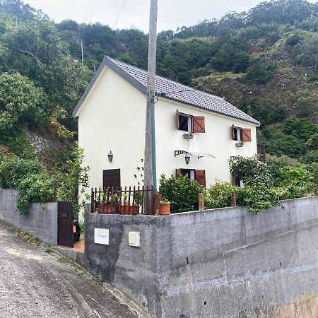 Apartmán Casa Dias Porto Moniz Exteriér fotografie